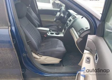 2012 Ford Explorer z USA, uszkodzony, nr VIN 1FMHK8B8XCGA77674